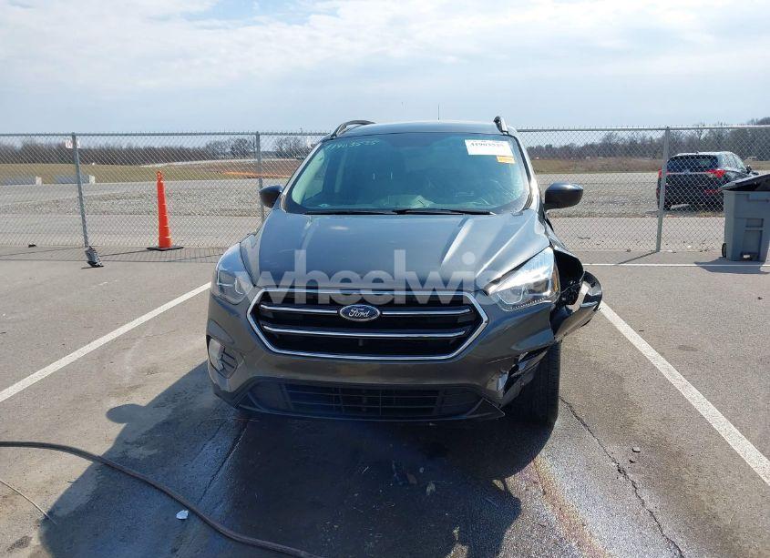 Photo 12 of 2019 Ford Escape SE (VIN 1FMCU9GD2KUA70279)