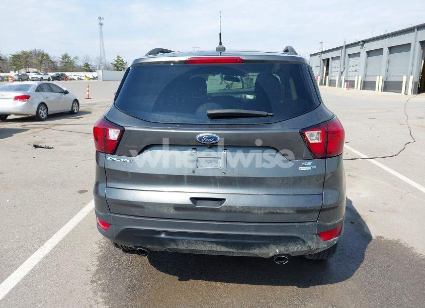 Photo 16 of 2019 Ford Escape SE (VIN 1FMCU9GD2KUA70279)