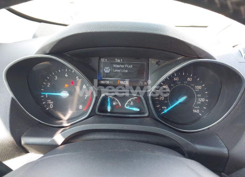 Photo 7 of 2019 Ford Escape SE (VIN 1FMCU9GD2KUA70279)