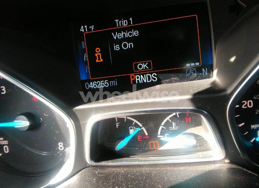 Photo 15 of 2019 Ford Escape SE (VIN 1FMCU9GD2KUB24311)