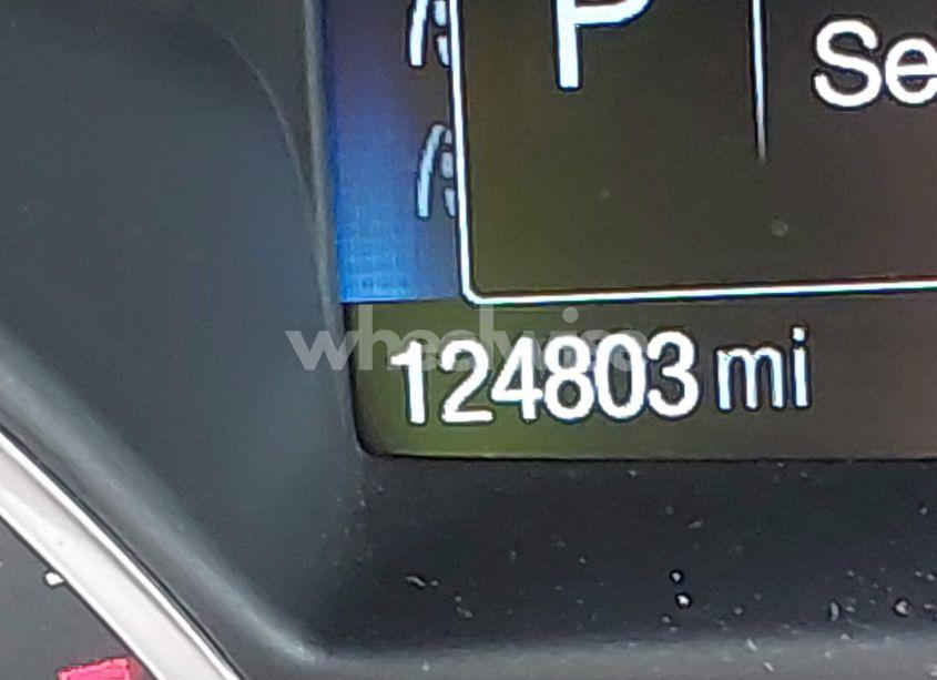 Photo 16 of 2019 Ford Escape SE (VIN 1FMCU9GD2KUB31288)