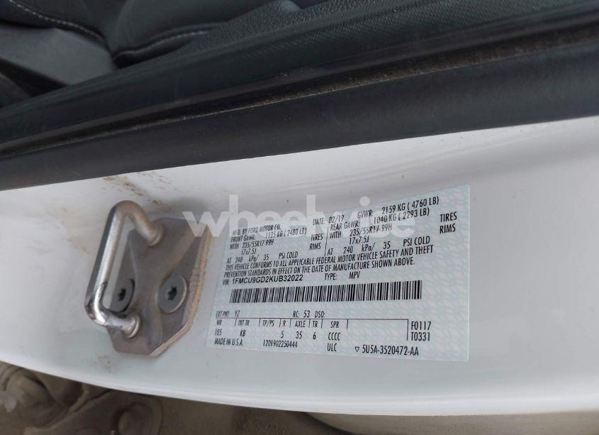 Photo 9 of 2019 Ford Escape SE (VIN 1FMCU9GD2KUB32022)