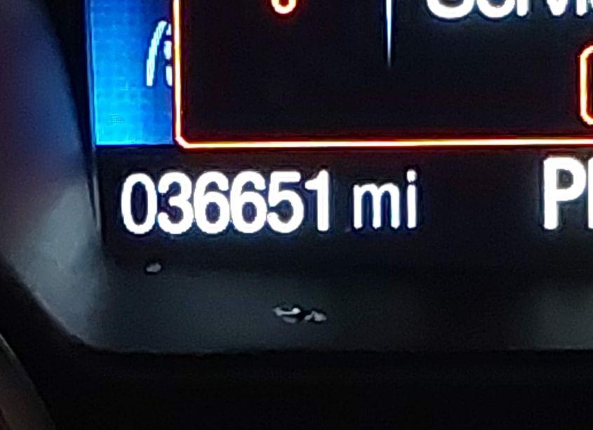 Photo 15 of 2019 Ford Escape SE (VIN 1FMCU9GD2KUB56160)