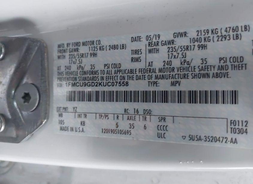 Photo 9 of 2019 Ford Escape SE (VIN 1FMCU9GD2KUC07558)