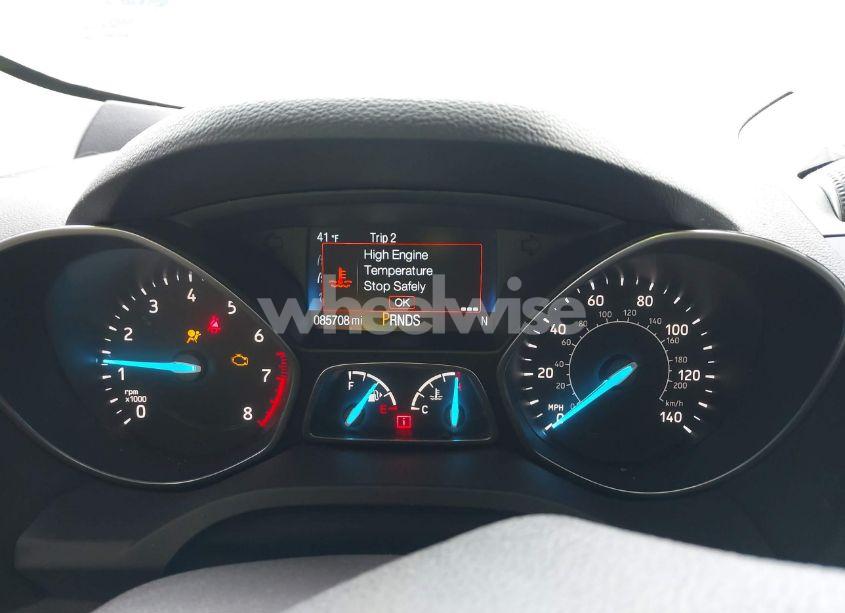 Photo 7 of 2019 Ford Escape SE (VIN 1FMCU9GD2KUC50667)