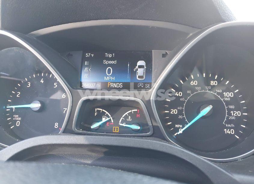 Photo 7 of 2017 Ford Escape SE (VIN 1FMCU9GD3HUA40233)