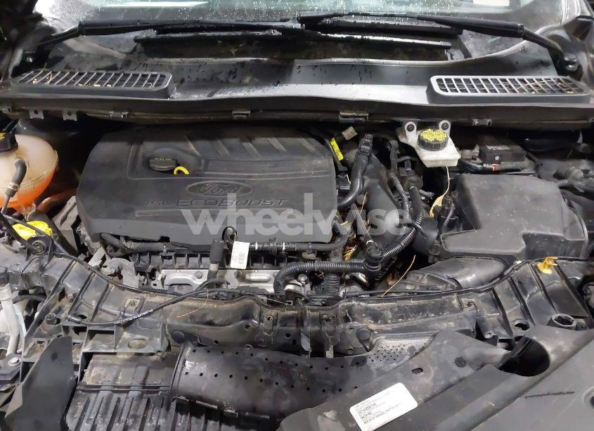 Photo 10 of 2017 Ford Escape SE (VIN 1FMCU9GD3HUB06764)