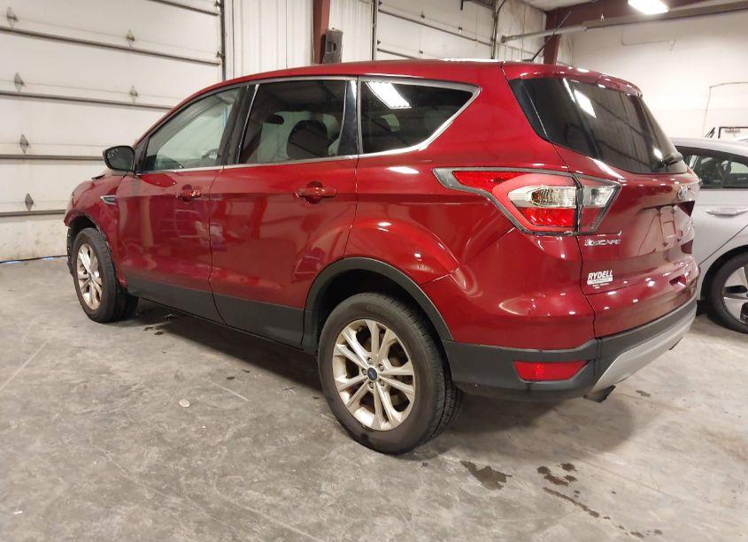 Photo 3 of 2017 Ford Escape SE (VIN 1FMCU9GD3HUB27341)