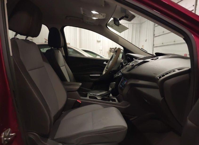 Photo 5 of 2017 Ford Escape SE (VIN 1FMCU9GD3HUB27341)