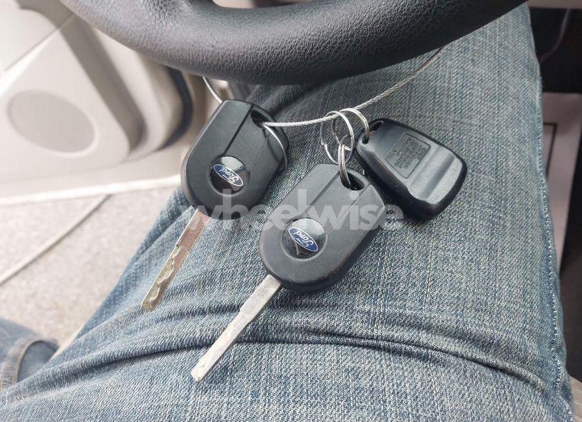 Photo 11 of 2017 Ford Escape SE (VIN 1FMCU9GD3HUB65653)