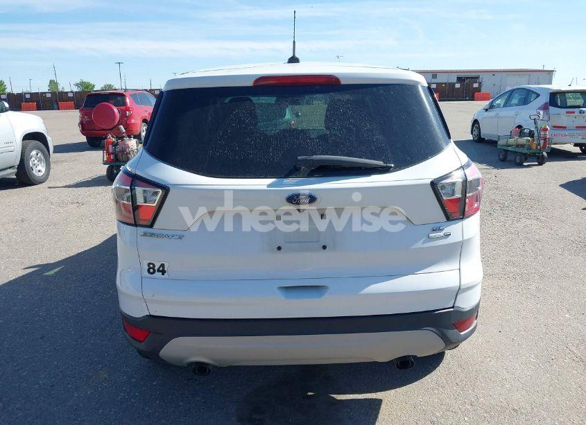 Photo 16 of 2017 Ford Escape SE (VIN 1FMCU9GD3HUB82341)