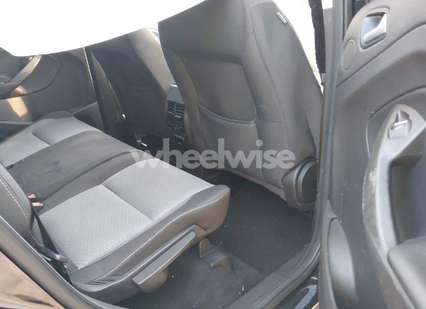 Photo 8 of 2017 Ford Escape SE (VIN 1FMCU9GD3HUD21464)