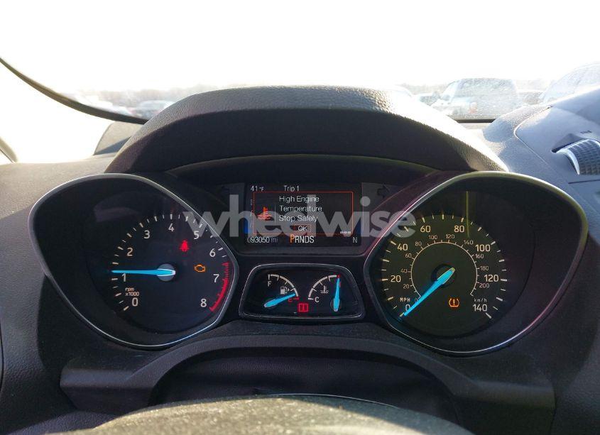 Photo 7 of 2017 Ford Escape SE (VIN 1FMCU9GD3HUD61981)