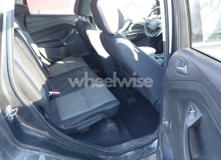 Photo 8 of 2017 Ford Escape SE (VIN 1FMCU9GD3HUD61981)