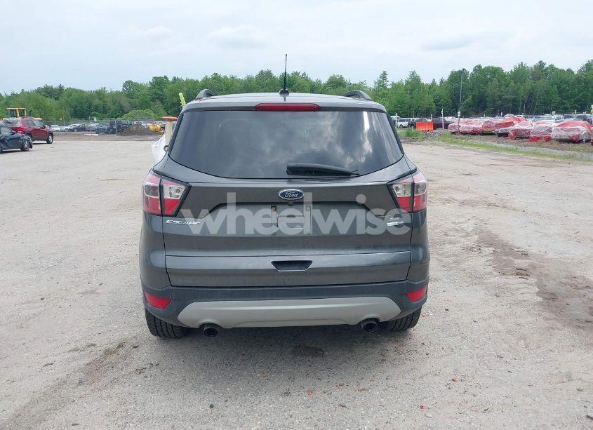 Photo 16 of 2017 Ford Escape SE (VIN 1FMCU9GD3HUD71233)