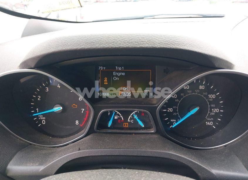 Photo 7 of 2017 Ford Escape SE (VIN 1FMCU9GD3HUD71233)