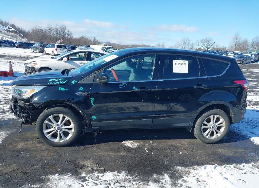 Photo 14 of 2017 Ford Escape SE (VIN 1FMCU9GD3HUD74195)