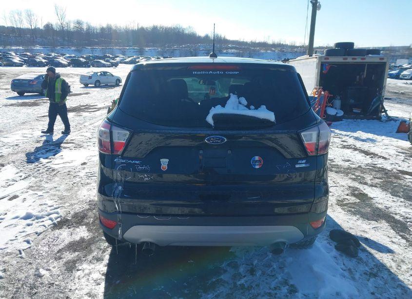 Photo 16 of 2017 Ford Escape SE (VIN 1FMCU9GD3HUD74195)