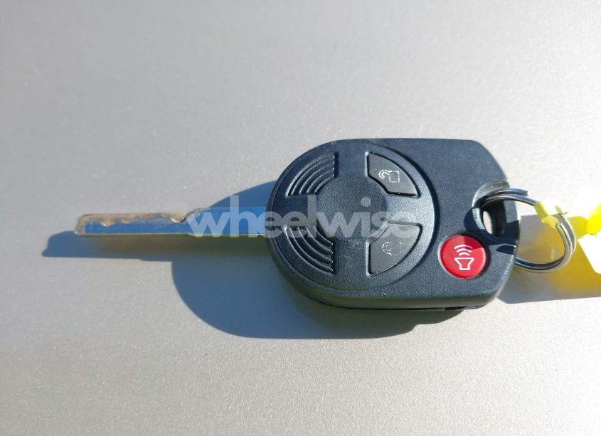 Photo 11 of 2017 Ford Escape SE (VIN 1FMCU9GD3HUE20110)