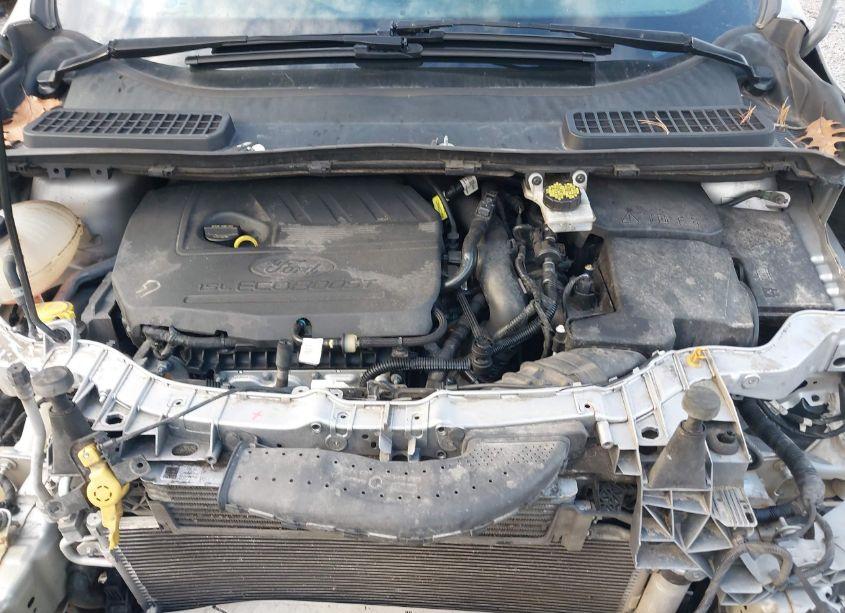 Photo 10 of 2017 Ford Escape SE (VIN 1FMCU9GD3HUE49073)