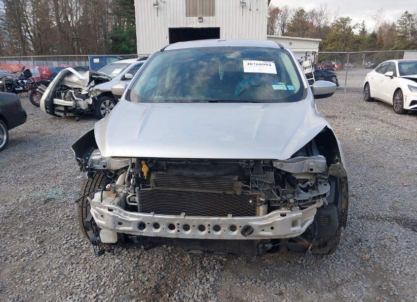 Photo 6 of 2017 Ford Escape SE (VIN 1FMCU9GD3HUE49073)