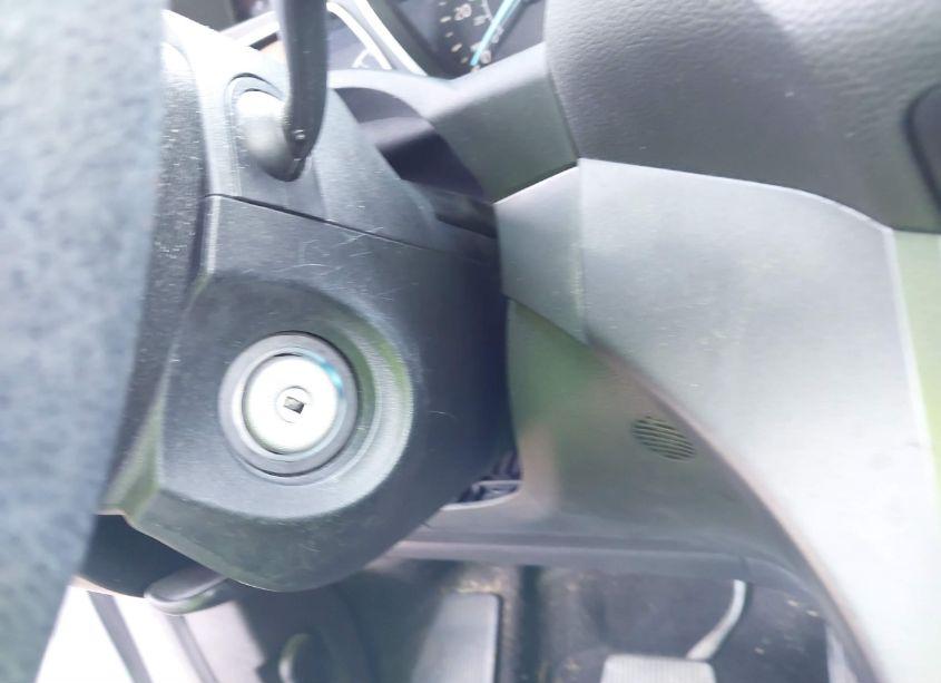 Photo 11 of 2017 Ford Escape SE (VIN 1FMCU9GD3HUE62549)