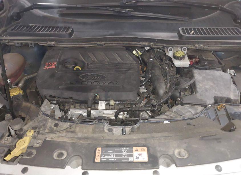 Photo 10 of 2018 Ford Escape SE (VIN 1FMCU9GD3JUA07920)