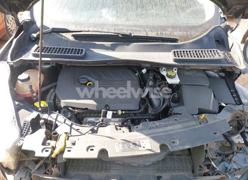 Photo 10 of 2018 Ford Escape SE (VIN 1FMCU9GD3JUA58124)