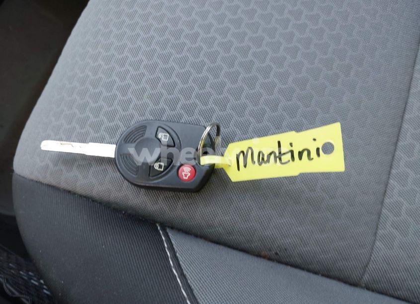 Photo 11 of 2018 Ford Escape SE (VIN 1FMCU9GD3JUB07869)