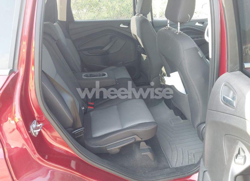 Photo 8 of 2018 Ford Escape SE (VIN 1FMCU9GD3JUB07869)