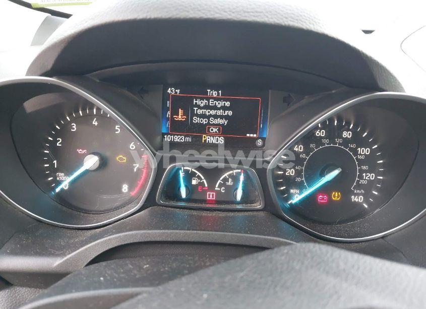 Photo 7 of 2018 Ford Escape SE (VIN 1FMCU9GD3JUB29208)