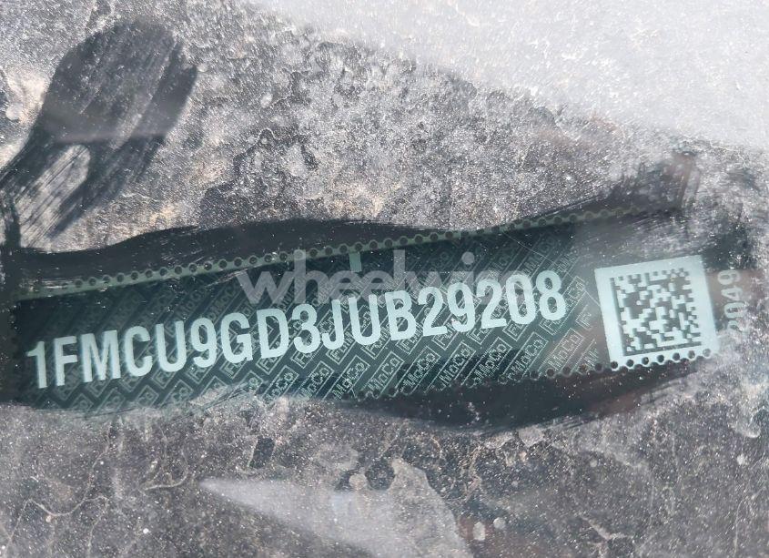 Photo 9 of 2018 Ford Escape SE (VIN 1FMCU9GD3JUB29208)