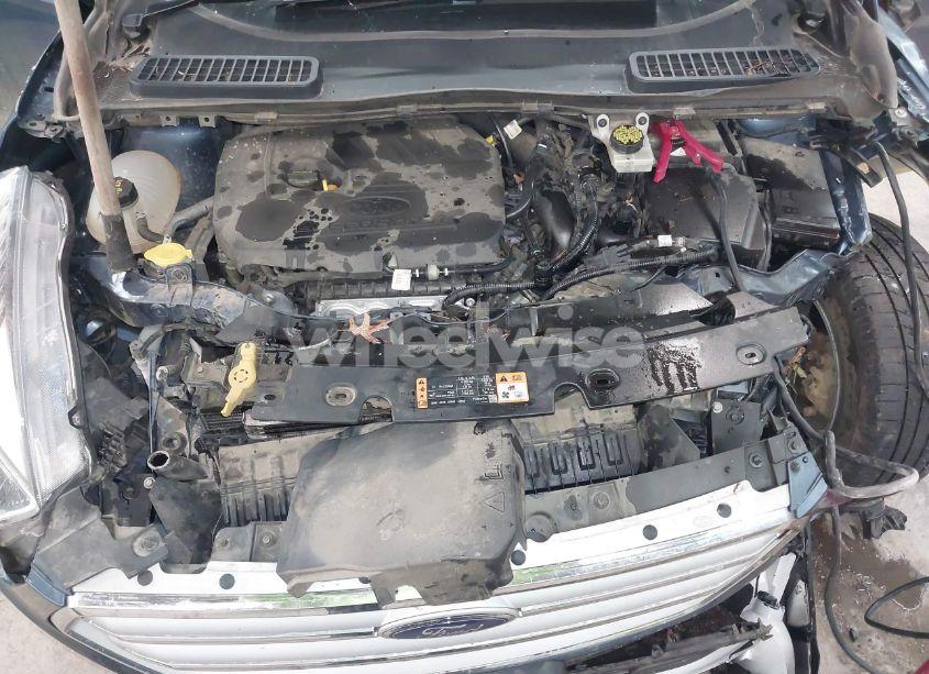 Photo 10 of 2018 Ford Escape SE (VIN 1FMCU9GD3JUB84080)