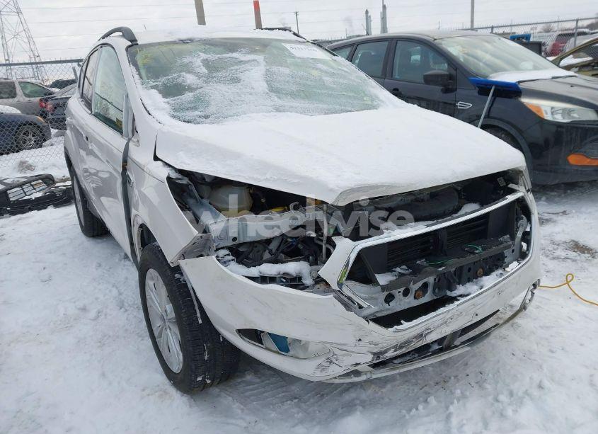 Photo 6 of 2018 Ford Escape SE (VIN 1FMCU9GD3JUC34847)