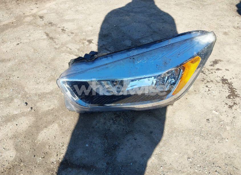 Photo 12 of 2018 Ford Escape SE (VIN 1FMCU9GD3JUC45296)