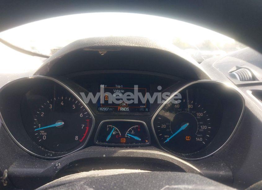 Photo 7 of 2018 Ford Escape SE (VIN 1FMCU9GD3JUC54404)