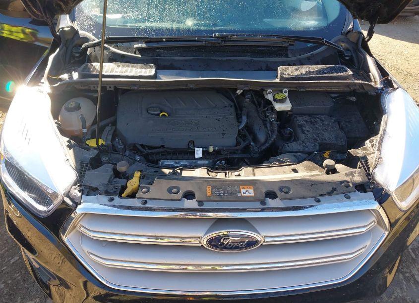 Photo 10 of 2018 Ford Escape SE (VIN 1FMCU9GD3JUD57726)
