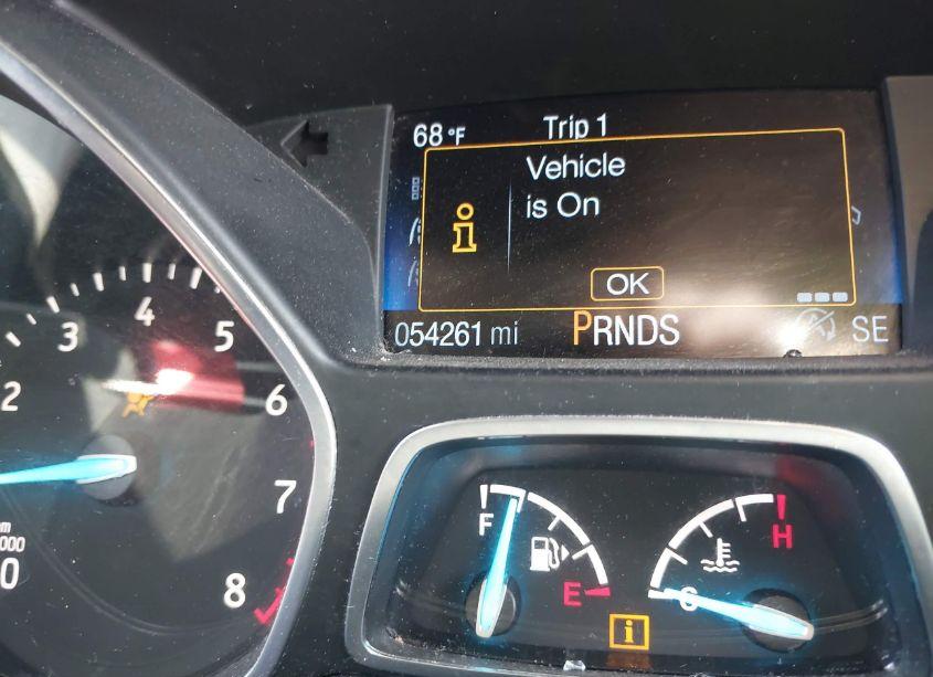 Photo 15 of 2018 Ford Escape SE (VIN 1FMCU9GD3JUD57726)