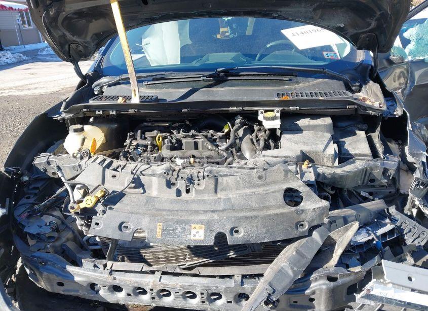 Photo 10 of 2019 Ford Escape SE (VIN 1FMCU9GD3KUA10477)