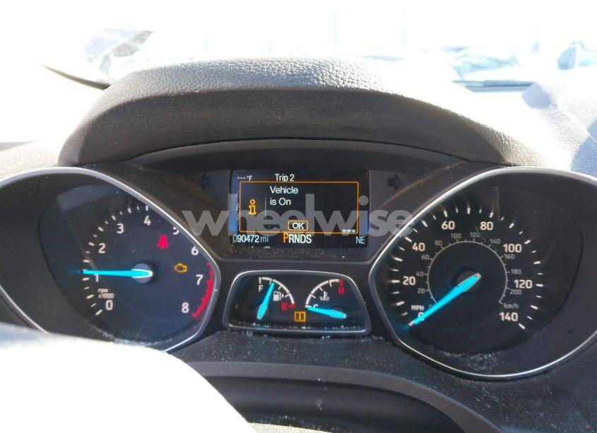 Photo 7 of 2019 Ford Escape SE (VIN 1FMCU9GD3KUA10477)