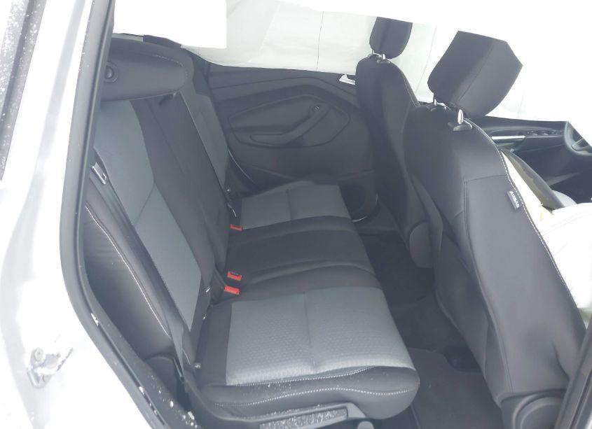 Photo 8 of 2019 Ford Escape SE (VIN 1FMCU9GD3KUA31961)