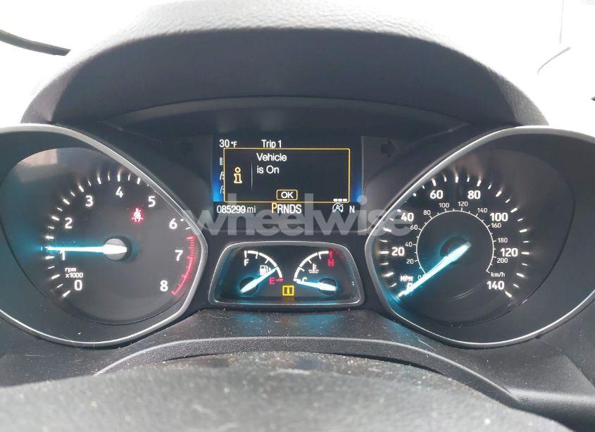 Photo 7 of 2019 Ford Escape SE (VIN 1FMCU9GD3KUA94655)