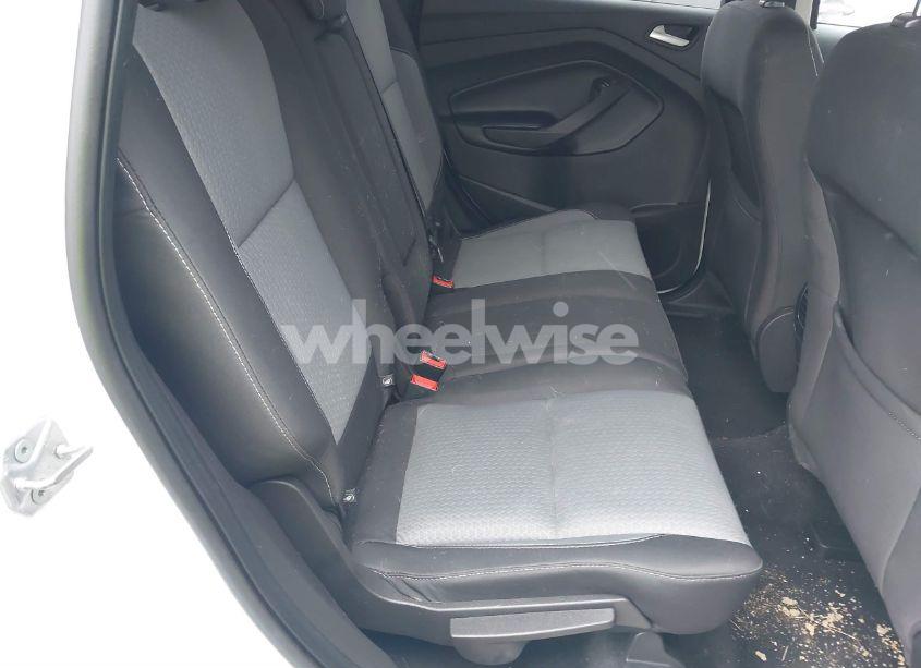 Photo 8 of 2019 Ford Escape SE (VIN 1FMCU9GD3KUA94655)