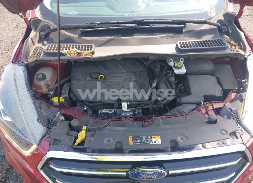 Photo 10 of 2017 Ford Escape SE (VIN 1FMCU9GD4HUA10240)