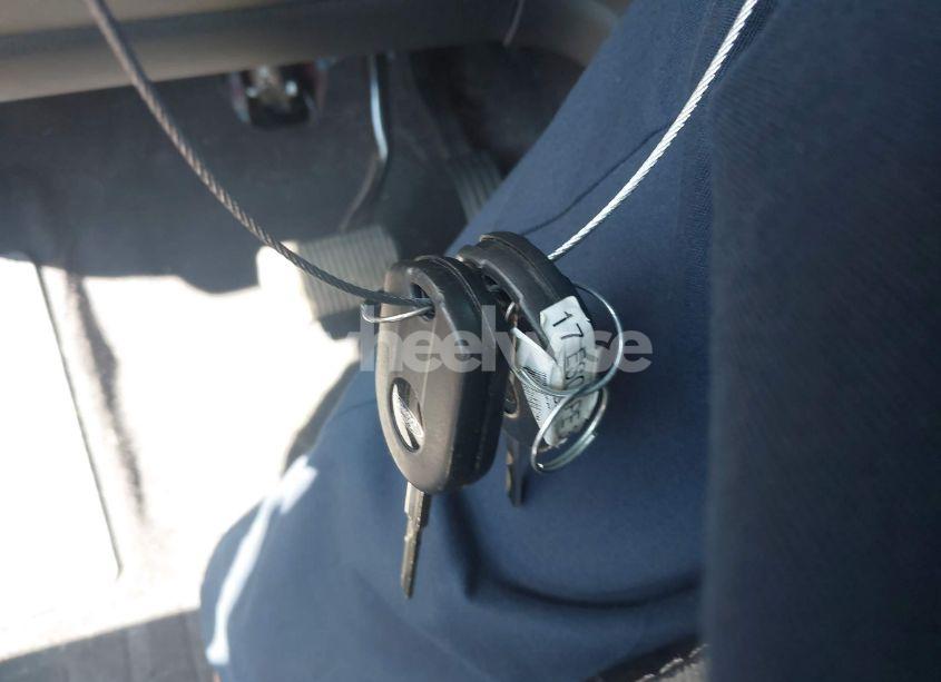 Photo 11 of 2017 Ford Escape SE (VIN 1FMCU9GD4HUA10240)