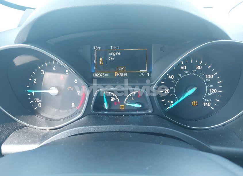 Photo 7 of 2017 Ford Escape SE (VIN 1FMCU9GD4HUA10240)