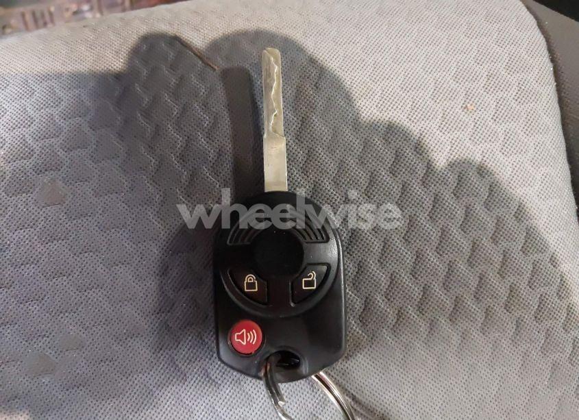 Photo 11 of 2017 Ford Escape SE (VIN 1FMCU9GD4HUA56439)