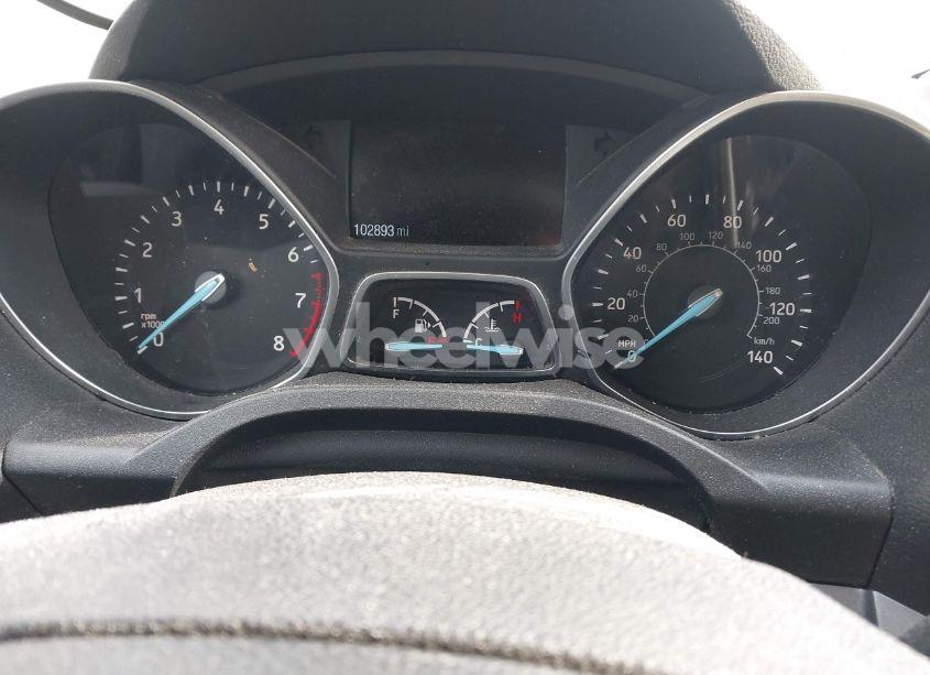 Photo 7 of 2017 Ford Escape SE (VIN 1FMCU9GD4HUA60264)