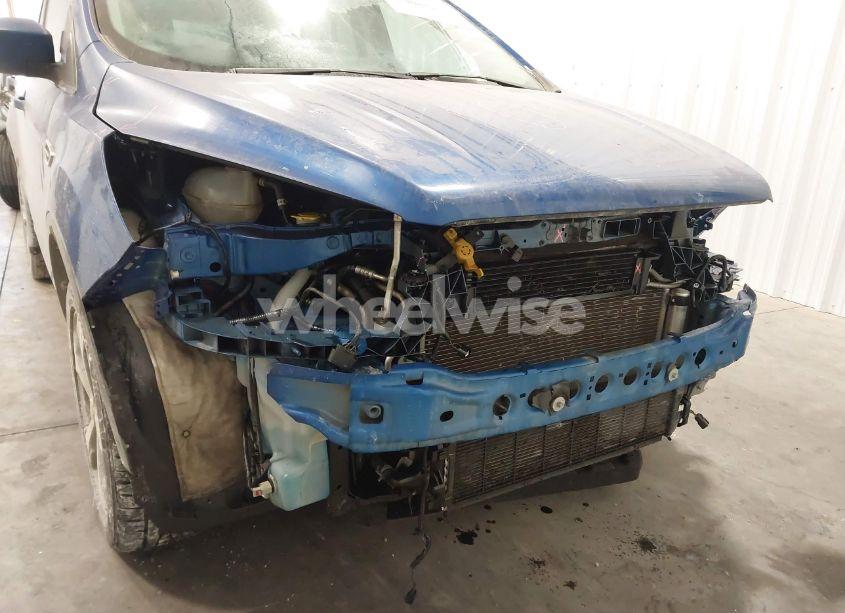 Photo 6 of 2017 Ford Escape SE (VIN 1FMCU9GD4HUA82345)