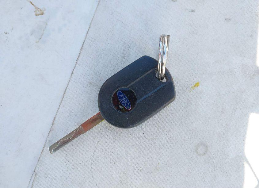 Photo 11 of 2017 Ford Escape SE (VIN 1FMCU9GD4HUA90123)